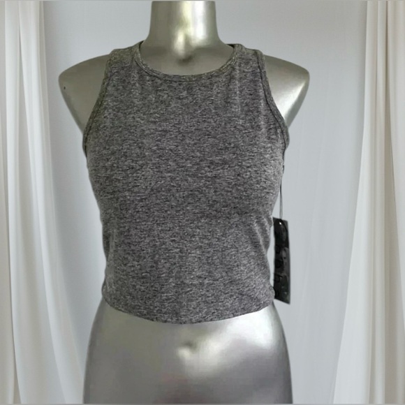 🆕Women’s Zobha Premium Crop Top - Picture 3 of 16